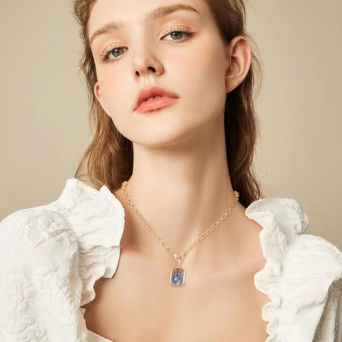 NBEADS Locket Pendant Necklaces, Memory Locket Charms Brass Floating Memory Necklace - style: Rectangle