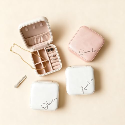 Ajiangwu Bridesmaid Gifts,Custom Travel Jewelry Case for Women,Personalized Small Jewelry Box Mini Teen Girl Gifts Trendy Stuff Jewelry Organizer for Rings, Necklaces, Bracelets - color: Design 3