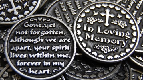 Set of 10 In Loving Memory Pocket Token Coins