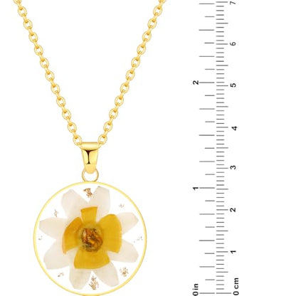 AUNTESIGN Forget-Me-Not and Queen Anne's Lace Pressed Wildflower Necklace | Birth Month Flowers Necklace | Gold/Silver Pressed Flower Jewelry | Mother's Day | Gift For Her - color: Narcissus Necklace(December Birth Flowers)