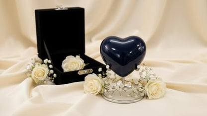 Blue Small Love Heart Pet Urn for Ashes with Box Small Dog’s and Cat’s Ash Container for Funeral Remains with Stand Mini Cremation Urn for Ashes