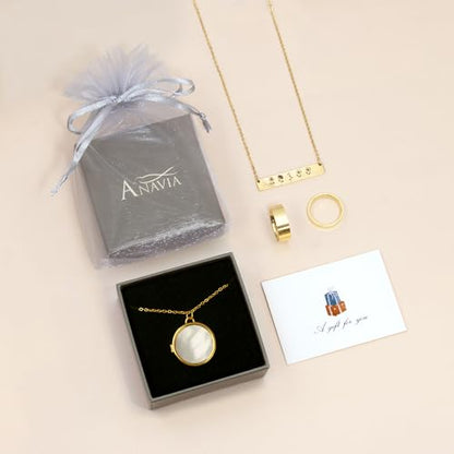 Anavia Personalized Photo Locket Necklace, Mother of Pearl Shell Handmade Custom Engraved Gold Plated Stainless Steel Pendant Necklace Jewelry Gift for Her Women Mother - color: Gold, size: Round