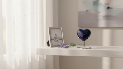 Blue Small Love Heart Pet Urn for Ashes with Box Small Dog’s and Cat’s Ash Container for Funeral Remains with Stand Mini Cremation Urn for Ashes