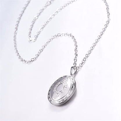 2 Pcs Locket Necklace that Holds Pictures Stainless Steel Locket Pendant Necklace Memory Photo Pendant Necklace for Women Girls - color: Oval style 1