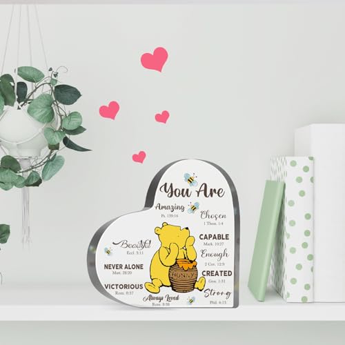 Winnie Inspirational Quotes Gifts for Women Winnie Motivational Acrylic Heart Motivational Gifts for Friends Coworkers Teacher Boss Desk Office Decor Sign Plaque - style: Winnie 003