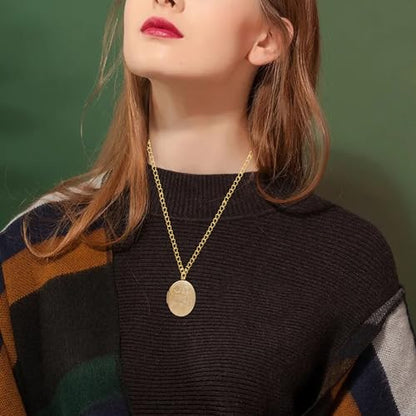 Vintage Engraved Flower Empaistic Photo Locket Hold Picture Oval Round Pendant Necklace Antique Carved Pattern Souvenir Memorial Clavicle Jewelry for Women