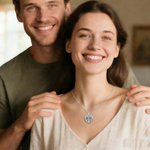 Poiuy Heart Locket Necklace for Women Photo Locket Necklace Gifts For Women | That Holds Pictures Locket Jewelry Anniversary Birthday Christmas Memento Gifts for Mom Daughter Women Girlfriend Sister - style: 01-mother family