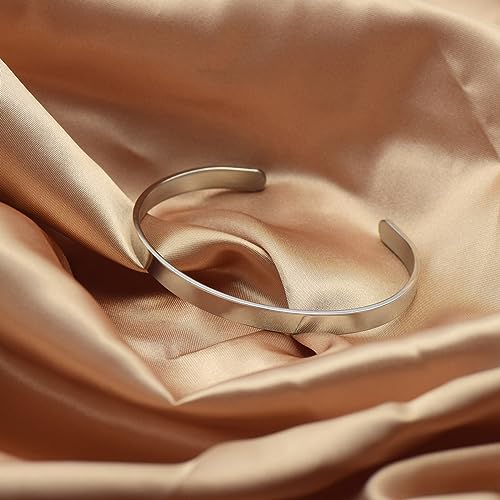 Cat Cuff Bracelet Women Pet Memorial Bangle Cute My Angel has Whiskers Cartoon Engraved Stainless Steel Heart Shape Jewelry Gifts