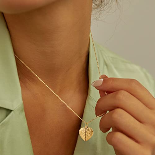 Custom4U Personalized Heart Locket Necklace with Pictures,Sunflower/Angel Wings/Heart Shaped Lockets Custom Photo,Gold/Rose Gold/White Lockets That Holds Picture,Customized Memorial Jewelry for Women - color: C-Angel Wings-Gold(Locket + Photo + Engraving)