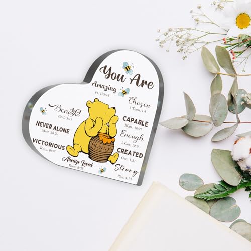 Winnie Inspirational Quotes Gifts for Women Winnie Motivational Acrylic Heart Motivational Gifts for Friends Coworkers Teacher Boss Desk Office Decor Sign Plaque - style: Winnie 003
