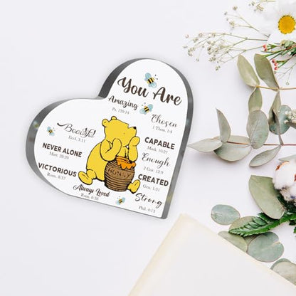 Winnie Inspirational Quotes Gifts for Women Winnie Motivational Acrylic Heart Motivational Gifts for Friends Coworkers Teacher Boss Desk Office Decor Sign Plaque - style: Winnie 003