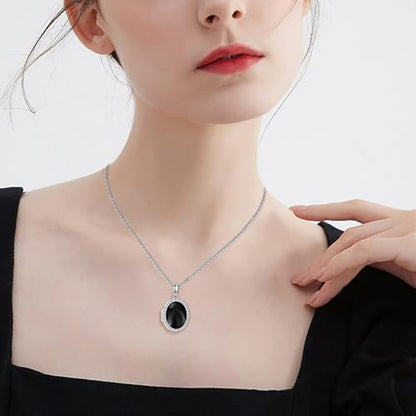 ONEFINITY Locket Necklace Photo Necklace Memorial Jewelry Gifts for Women Mom Wife - color: Black Onyx