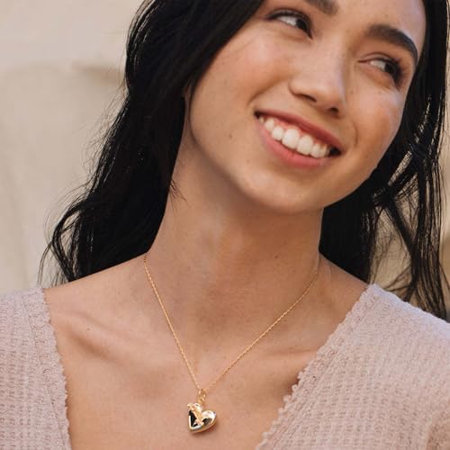 Gold Locket Necklace for Women Vintage, Heart Star Moon Butterfly Angel Holds Picture Photo Oval Locket Pendant Memorial Necklace Personalized Celestial Jewelry Birthday Gifts - style: Arrow & Heart