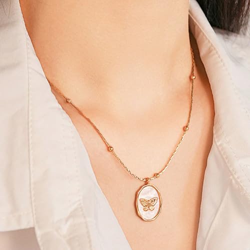 Gold Locket Necklace for Women, Vinatge Heart Oval Butterfly Angel Engraved Pendant that Holds Picture Photo Locket Memorial Necklace Personalized Jewelry Birthday Gifts - color: Oval Butterfly