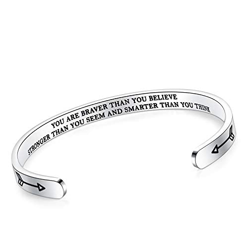 SAM & LORI Personal Bracelets for Teens/Women-Inspirational Jewelry Gifts (Various Designs) for Daughter/Sister/Mom/Friends-Adjustable Bracelet in a Pretty Gift Box - style: 2 You are braver than you believe...