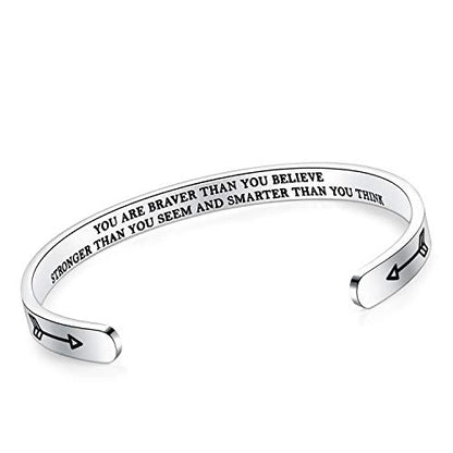 SAM & LORI Personal Bracelets for Teens/Women-Inspirational Jewelry Gifts (Various Designs) for Daughter/Sister/Mom/Friends-Adjustable Bracelet in a Pretty Gift Box - style: 2 You are braver than you believe...