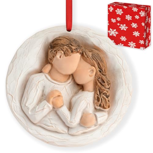 3D Christmas Ornament 2026 Wedding Gifts for Couple - Romantic Our First Christmas Married Engaged Ornament Bridal Shower Gift - Just Married Ornaments for Xmas Tree, Mr and Mrs Gifts for Newlyweds - style: Couple
