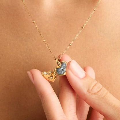 YOUFENG Love Heart Oval Locket Necklace that Holds Pictures Photo Lockets Birthday Gifts Jewelry for Women - style: Heart