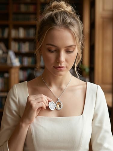 Custom Photo Locket Necklace Women Personalized Text Birth Flower Necklace that Hold Picture Stainless Steel Memorial Jewelry for Mothers Day Christmas - color: Silver Floral Lokcet Necklace