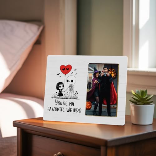 Gothic Couple Gifts Picture Frame for Boyfriend Girlfriend, Halloween Couple Gifts Frame for Him Her, You are My Favorite Weirdo - color: Weirdo
