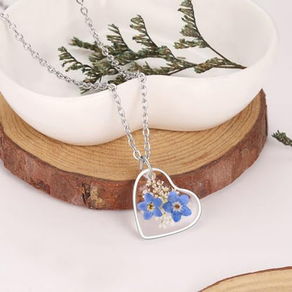 AUNTESIGN Forget-Me-Not and Queen Anne's Lace Pressed Wildflower Necklace | Birth Month Flowers Necklace | Gold/Silver Pressed Flower Jewelry | Mother's Day | Gift For Her - color: Heart Forget Me Not and Queen Anne's Lace Necklace