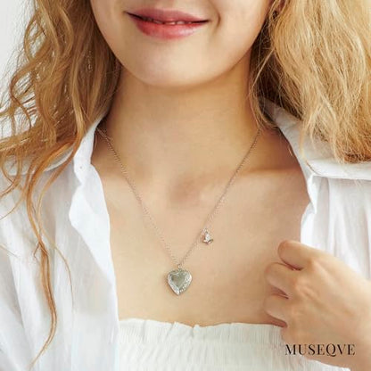Heart Locket and Butterfly Pendant Necklace for Women Girls • 14K Gold Plated Photo Lockets that Hold Picture Jewelry • Mothers Day Love Gifts Ideas [HN-LK] - color: Gold, style: Jewelry Box
