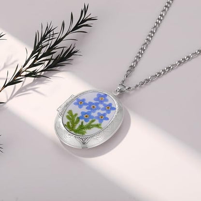 AUNTESIGN Forget-Me-Not and Queen Anne's Lace Pressed Wildflower Necklace | Birth Month Flowers Necklace | Gold/Silver Pressed Flower Jewelry | Mother's Day | Gift For Her - color: Forget-Me-Not Locket Necklace