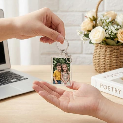 Xthrotsenk 150 Pcs Photo Keychain Insert, Acrylic Picture Keychains, Clear Blank Keyring Photo Insert Frame, Personalised Photos Key Holder, Rectangle Blank Photos Keychains, 2.2 x 1.6 Inch