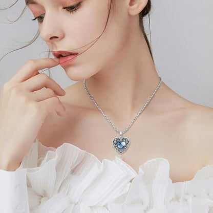 Heart Locket Necklace that Holds Pictures Memorial Jewelry Gifts