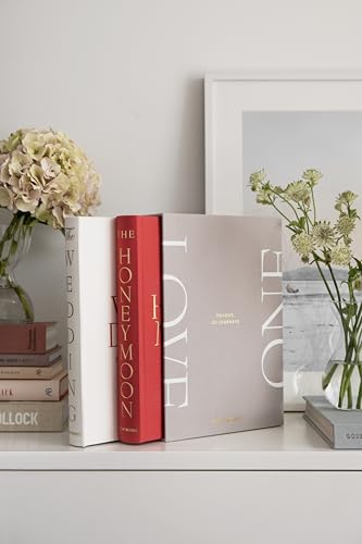 Printworks One Love Wedding Photo Book 2-Pack - 80-Page Albums in Slipcase - color: Red/Cream
