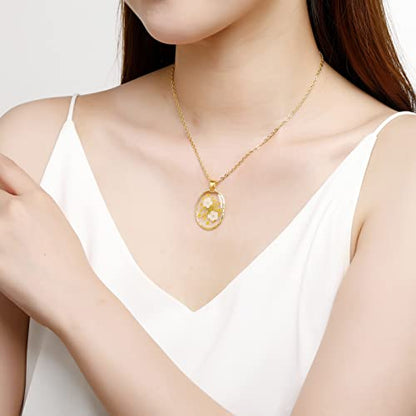 AUNTESIGN Forget-Me-Not and Queen Anne's Lace Pressed Wildflower Necklace | Birth Month Flowers Necklace | Gold/Silver Pressed Flower Jewelry | Mother's Day | Gift For Her - color: Daffodils and Queen Anne's Lace Neckalce(March birth flower)
