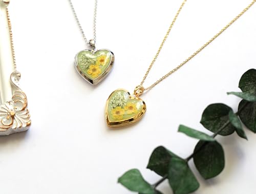 Handmade Heart Shaped Dried Pressed Forget Me Not Flower Photo Locket Pendant Necklace - color: Silver, style: Yellow+LightGreen