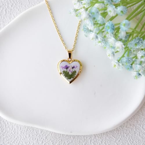 Heart Locket Necklace That Holds Pictures Pressed Flower Photo Locket Pendant Necklace for Girl Women Gift for Her - style: purple baby‘s breath