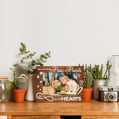 Pet Memorial Gifts for Loss of Dog, You Left Your Paw Prints on Our Hearts, Photo Gifts Wooden Picture Frame, Picture Frame for Loss of Pet Sympathy 7.9 * 5.7inches - color: Style 18