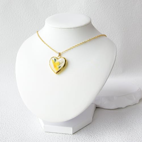 Heart Locket Necklace That Holds Pictures Pressed Flower Photo Locket Pendant Necklace for Girl Women Gift for Her - style: Little Narcissus