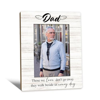 Dad Memorial Picture Frame 5x7, In Loving Memory Photo Frame, Memorial Gifts for Loss of Dad, They Walk Beside us Every Day Sympathy Wooden Picture Photo Frames for Desk Home Room Decor（White）