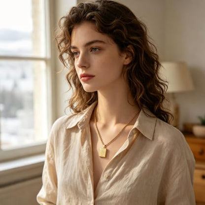 Stainless Steel Photo Locket Necklace for Women, 3mm Box Chain, Personalized Picture Holder Pendant, Waterproof Hypoallergenic Sentimental Jewelry Gift - color: Tree of Life Square Gold