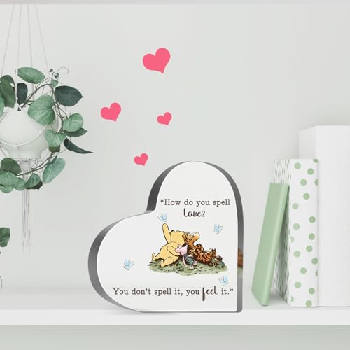 Winnie Friendship Keepsake Acrylic, Thank You Appreciation Gifts for Women, Friendship Gifts for Friends Sister Besties BFF Birthday, Desk Home Winnie Decor Sign Plaque - style: Winnie 006