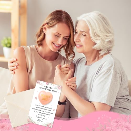 EYxsaxenk Pocket Hug Mother Appreciation Gift - Mini Heart Shaped Pink Crystal Natural Stone Keepsake with Greeting Card Envelope Stress Relief for Women Mother's day Mom Birthday Gift Party Favor - color: Pink