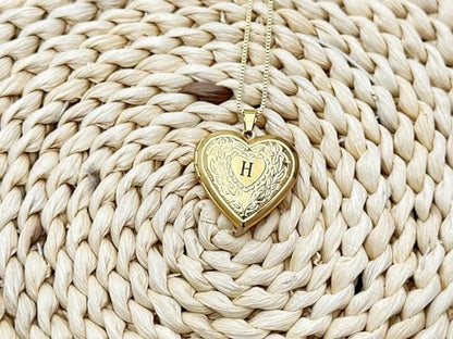 GOKING Love Heart Memory Locket Necklace Holds Pictures for Women - color: Letter H
