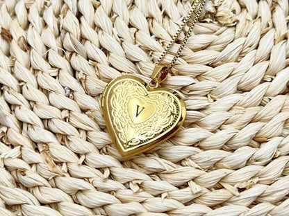 GOKING Love Heart Memory Locket Necklace Holds Pictures for Women - color: Letter V