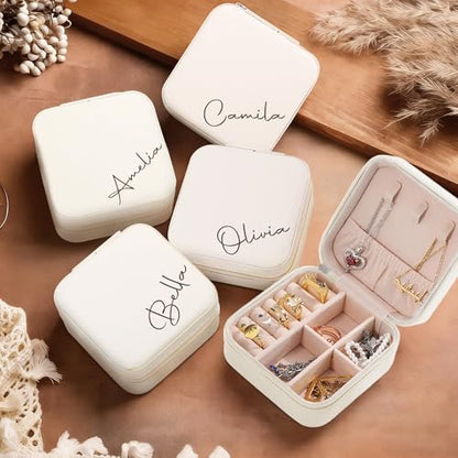 Ajiangwu Bridesmaid Gifts,Custom Travel Jewelry Case for Women,Personalized Small Jewelry Box Mini Teen Girl Gifts Trendy Stuff Jewelry Organizer for Rings, Necklaces, Bracelets - color: Design 3