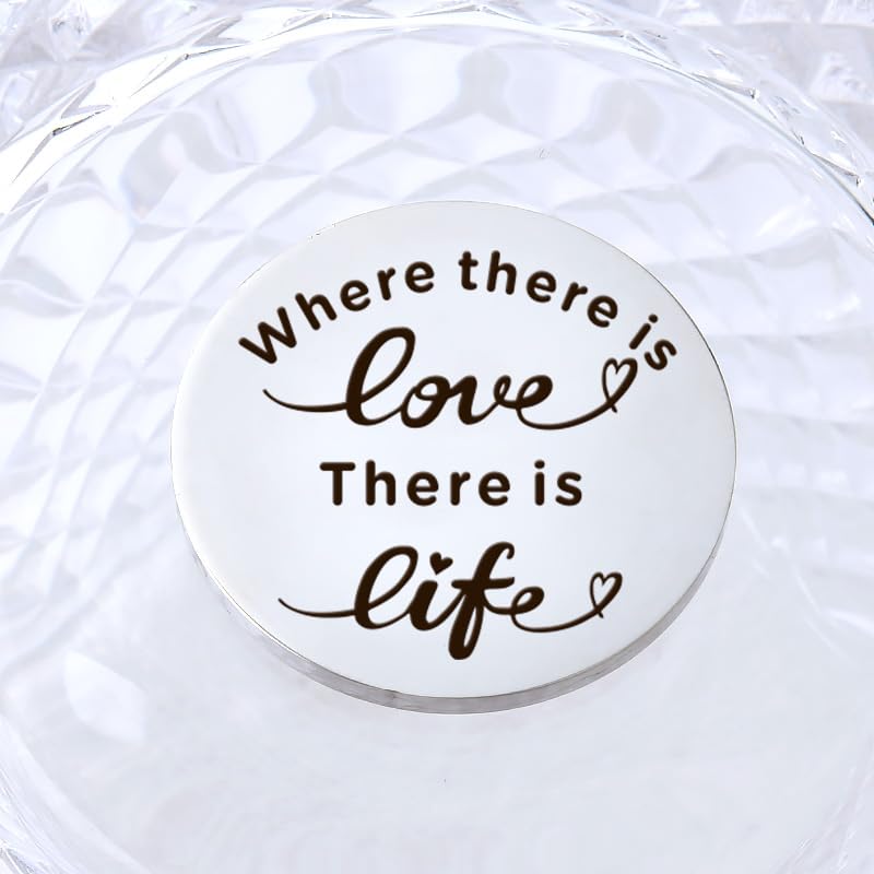 YALLNASL Grandma Aunt Mom Mothers Day Gift for Women Wife Grandpa Uncle Dad Fathers Day Presents for Men Husband Pocket Token - color: Love and Life