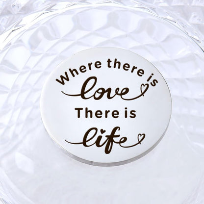 YALLNASL Grandma Aunt Mom Mothers Day Gift for Women Wife Grandpa Uncle Dad Fathers Day Presents for Men Husband Pocket Token - color: Love and Life