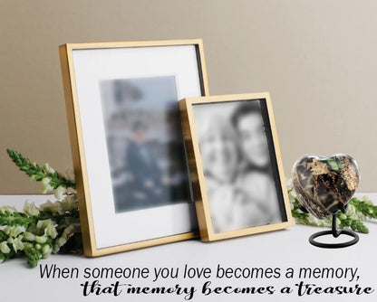 UrbanWoods Camouflage Heart Keepsake Urn for Ashes - Handcrafted Forest Memorial With Display Stand, Premium Case & Bag - Hunting Mini Urn