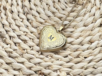 GOKING Love Heart Memory Locket Necklace Holds Pictures for Women - color: Letter M
