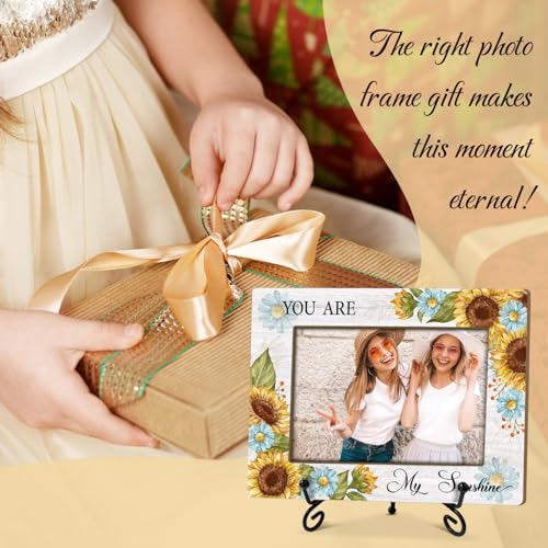 Utaqer Sunflower Picture Frame, You Are My Sunshine, Picture Gifts For Women Friend Bestie, Wooden Picture Frame For Birthday Thanksgiving Keepsake Holiday, 4X6 Photo Frame With Stand -40 - color: Multi-color
