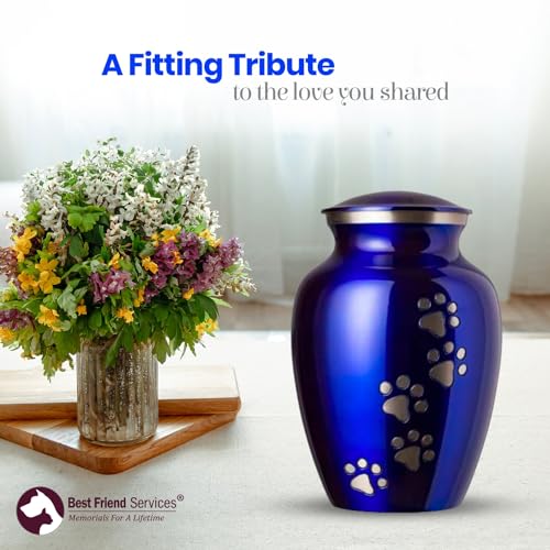 Ottillie Legacy Sapphire/Pewter/Vert Urn, up to 65lbs - color: Pure Blue, Vertical Pewter Paws, size: Medium