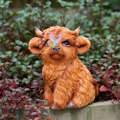 Highland Cow Solar Powered Outdoor Garden Statue, with Light Lantern - style: Sitting cow 5.7in