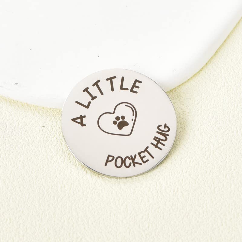 Xiyantiji Memorial Gifts for Loss of Dog Cat Leather Pocket Hug Keychain Remembrance Bereavement Gifts for Pet Owner Friends - color: Silver